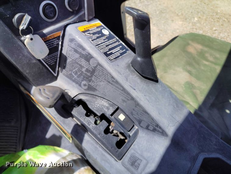 image for item ED0059 2019 Can-Am Commander utility vehicle