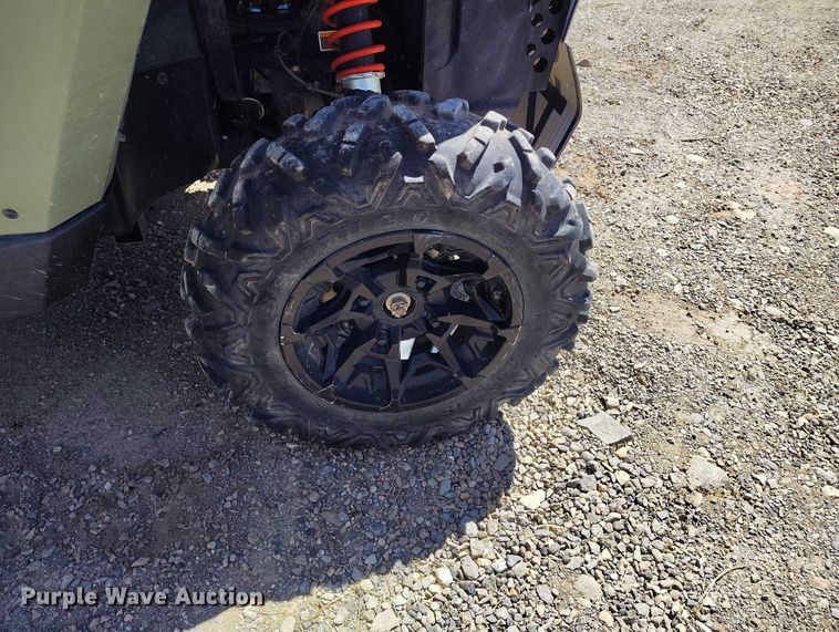 image for item ED0059 2019 Can-Am Commander utility vehicle