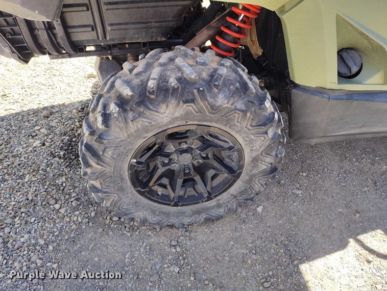 image for item ED0059 2019 Can-Am Commander utility vehicle