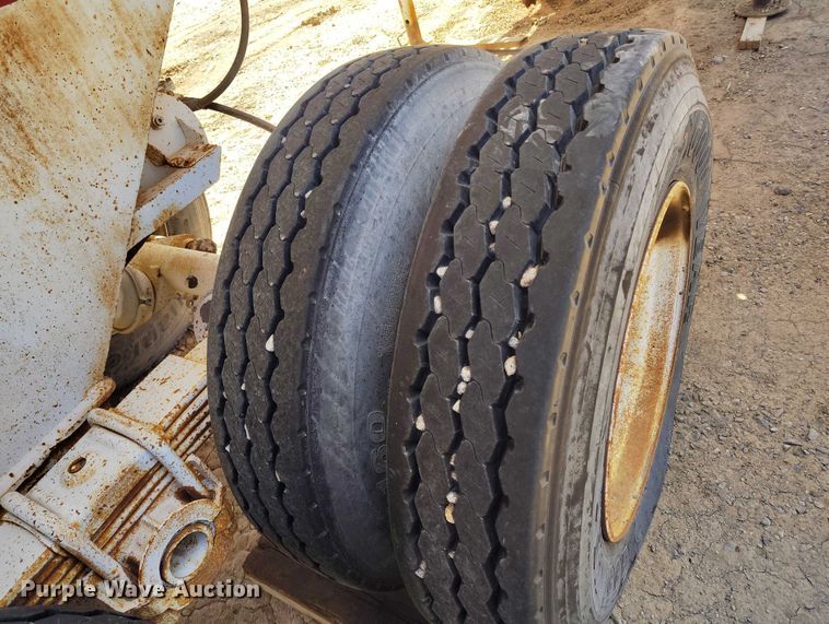image for item ED0062 1975 Shop built end dump trailer