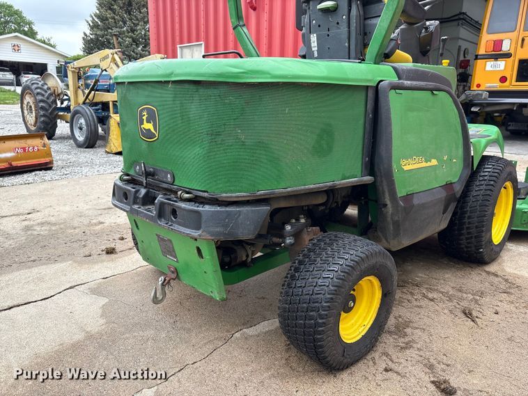 image for item EI5689 2007 John Deere 1435 Series II lawn mower