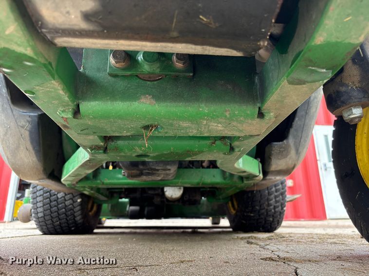 image for item EI5689 2007 John Deere 1435 Series II lawn mower