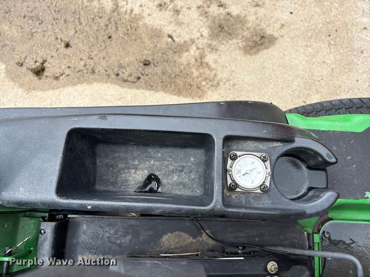 image for item EI5689 2007 John Deere 1435 Series II lawn mower