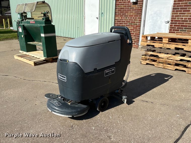 image for item EI5808 Advance Adfinity X20R floor scrubber