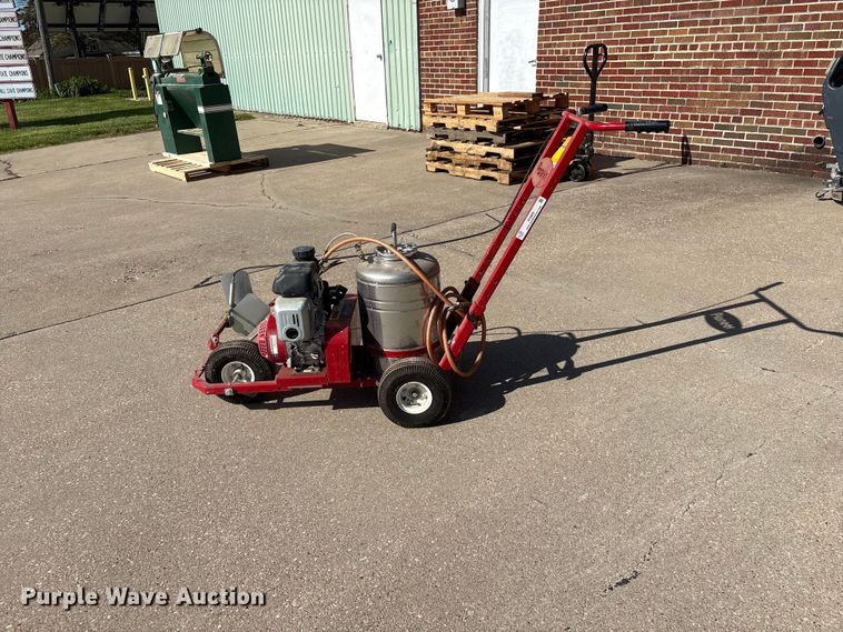 image for item EI5809 Pioneer paint striping machine