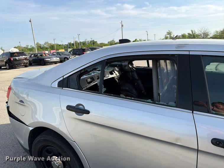image for item EL0087 2013 Ford Taurus Police Interceptor 