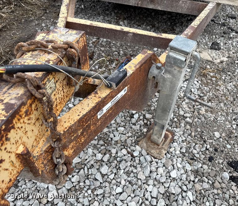 image for item EN3971 1995 Cronkhite 3300A tilt deck utility trailer