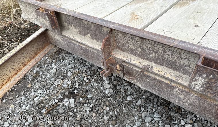 image for item EN3971 1995 Cronkhite 3300A tilt deck utility trailer