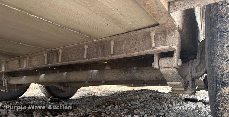 image for item EN3971 1995 Cronkhite 3300A tilt deck utility trailer