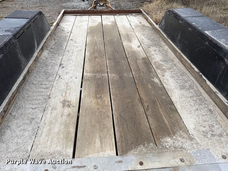 image for item EN3971 1995 Cronkhite 3300A tilt deck utility trailer