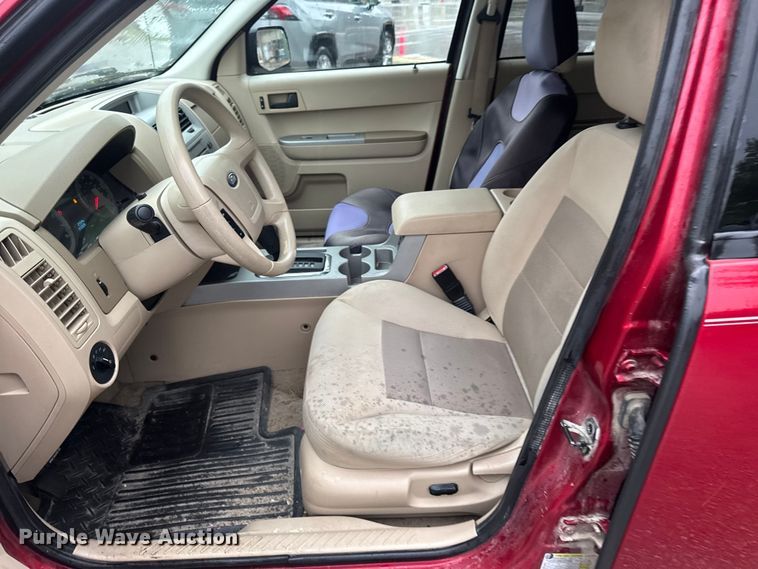 image for item ER0460 2008 Ford Escape SUV