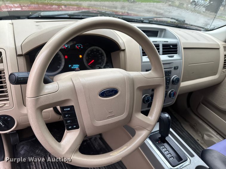 image for item ER0460 2008 Ford Escape SUV