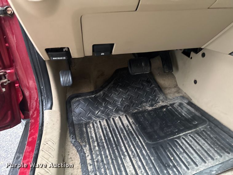 image for item ER0460 2008 Ford Escape SUV