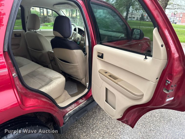 image for item ER0460 2008 Ford Escape SUV
