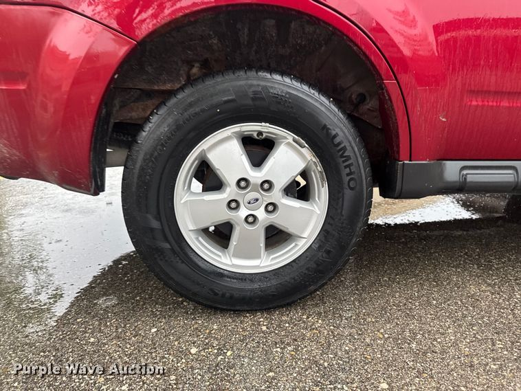 image for item ER0460 2008 Ford Escape SUV