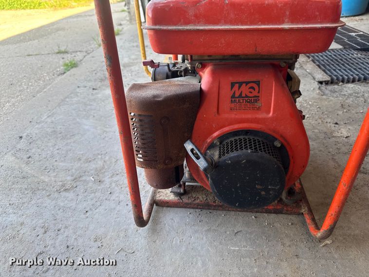 image for item ER0470 (2) pumps