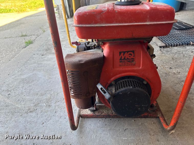 image for item ER0470 (2) pumps