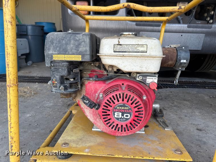 image for item ER0470 (2) pumps
