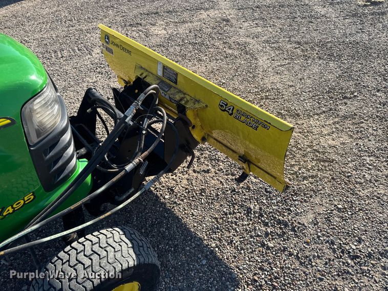 image for item ER0472 John Deere X495 lawn mower