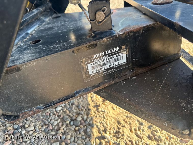image for item ER0472 John Deere X495 lawn mower