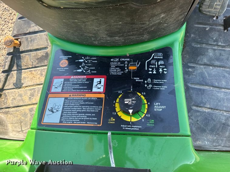 image for item ER0472 John Deere X495 lawn mower