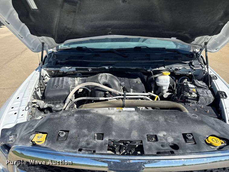 image for item ER0475 2019 RAM 1500 Crew Cab pickup truck