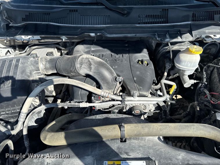 image for item ER0475 2019 RAM 1500 Crew Cab pickup truck