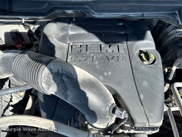 image for item ER0475 2019 RAM 1500 Crew Cab pickup truck