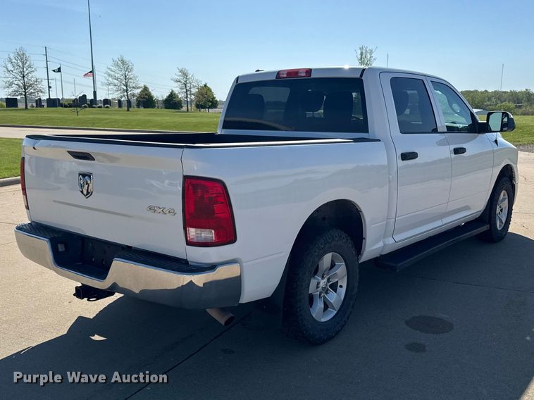 image for item ER0476 2021 RAM 1500 Crew Cab pickup truck