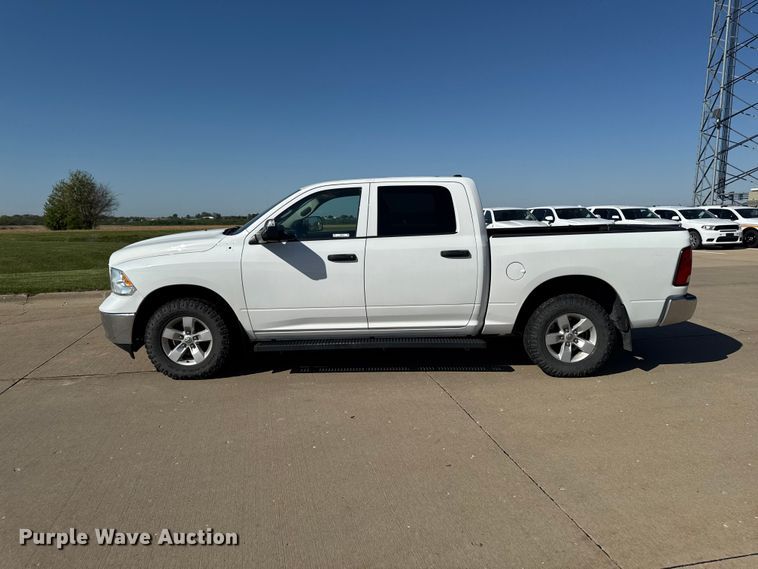 image for item ER0476 2021 RAM 1500 Crew Cab pickup truck