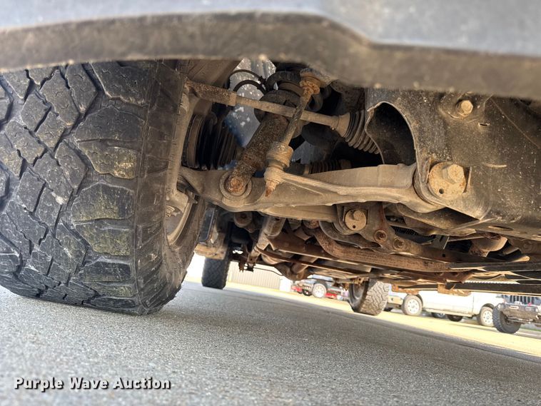 image for item ER0476 2021 RAM 1500 Crew Cab pickup truck