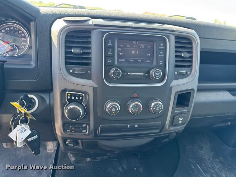 image for item ER0476 2021 RAM 1500 Crew Cab pickup truck