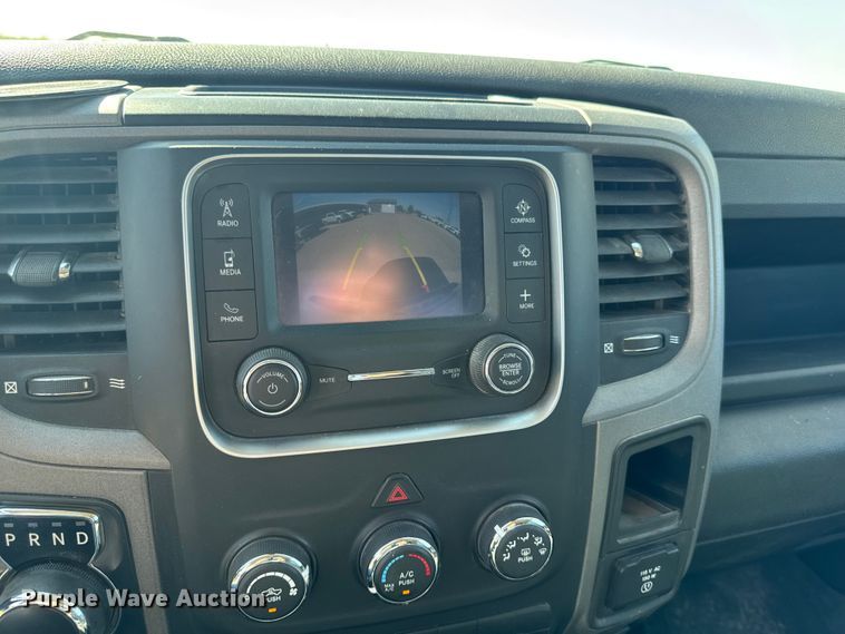 image for item ER0476 2021 RAM 1500 Crew Cab pickup truck