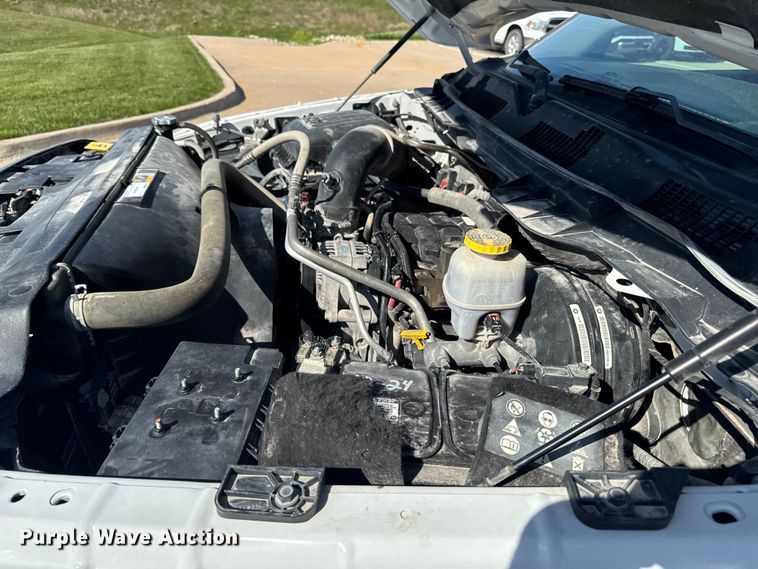 image for item ER0476 2021 RAM 1500 Crew Cab pickup truck
