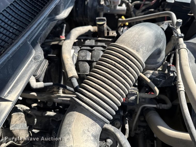 image for item ER0476 2021 RAM 1500 Crew Cab pickup truck