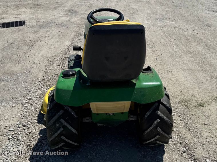 image for item ER0477 John Deere LT180 lawn mower
