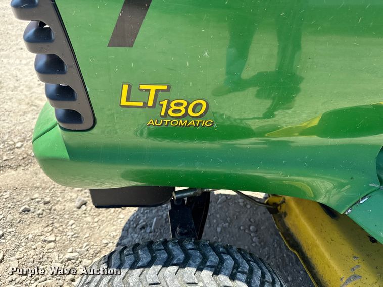 image for item ER0477 John Deere LT180 lawn mower