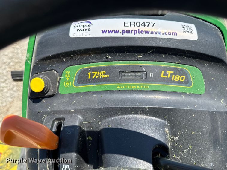 image for item ER0477 John Deere LT180 lawn mower