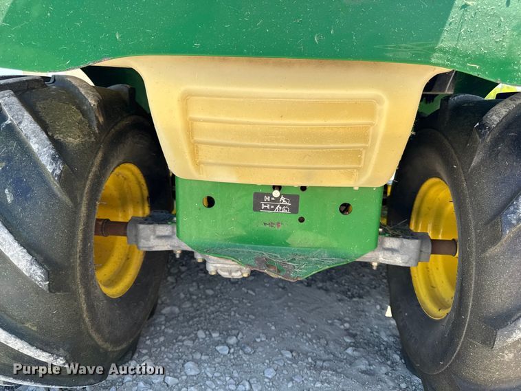image for item ER0477 John Deere LT180 lawn mower
