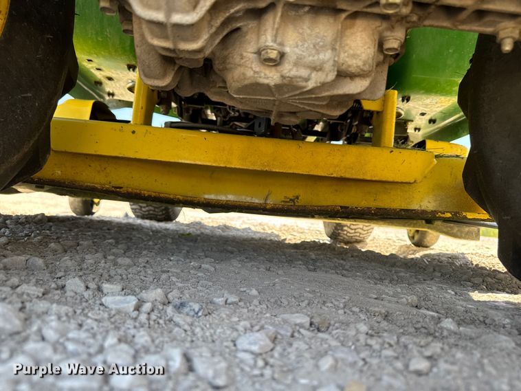 image for item ER0477 John Deere LT180 lawn mower
