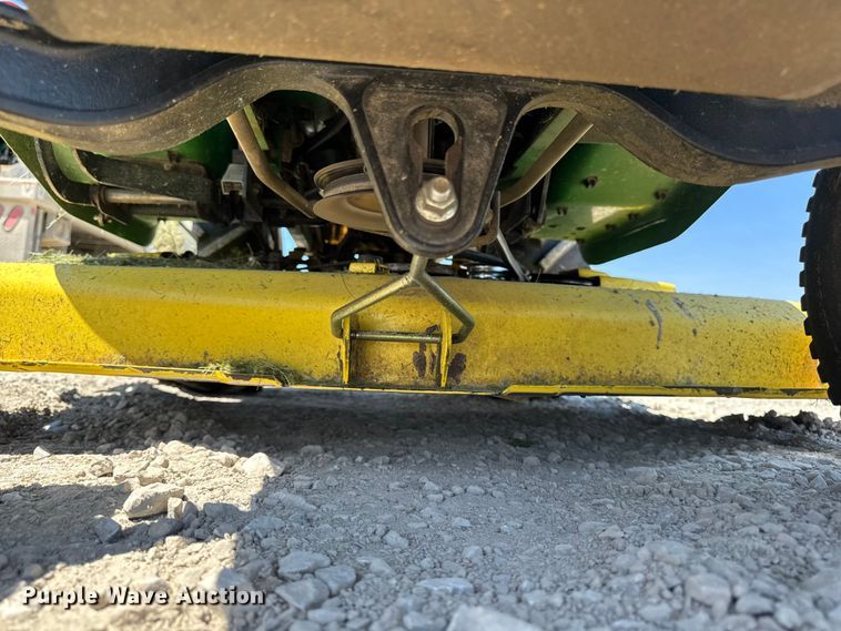 image for item ER0477 John Deere LT180 lawn mower