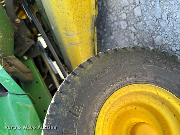 image for item ER0477 John Deere LT180 lawn mower