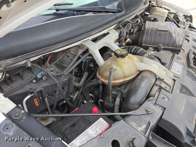 image for item ER1507 2014 Chevrolet Aerotech 4500 Express shuttle bus