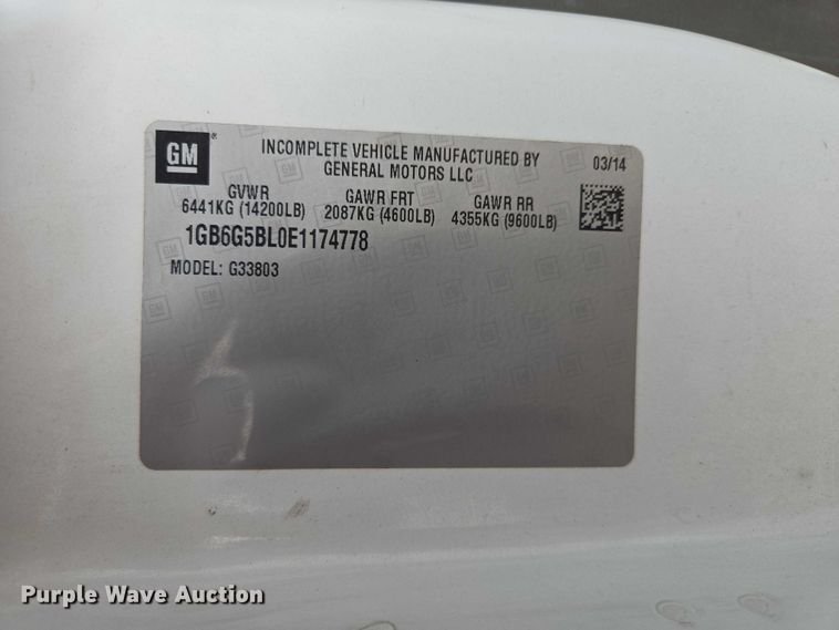 image for item ER1507 2014 Chevrolet Aerotech 4500 Express shuttle bus