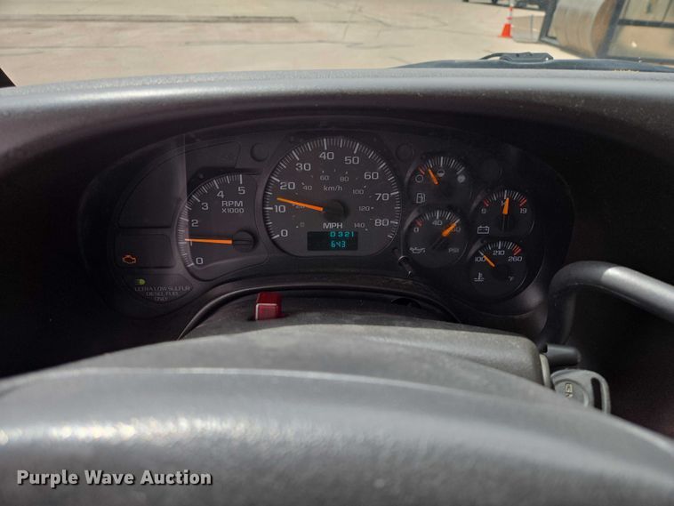 image for item ER1509 2008 GMC Glaval C4500 shuttle bus