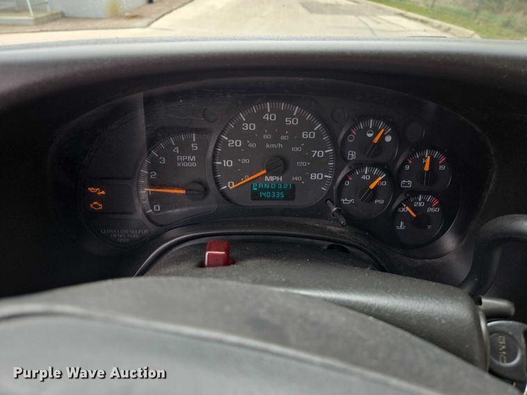image for item ER1511 2008 GMC Glaval C4500 shuttle bus
