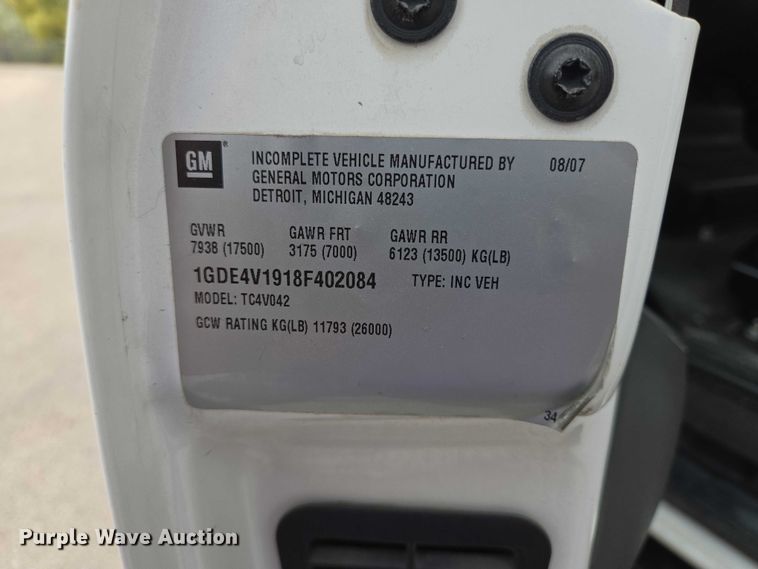 image for item ER1511 2008 GMC Glaval C4500 shuttle bus