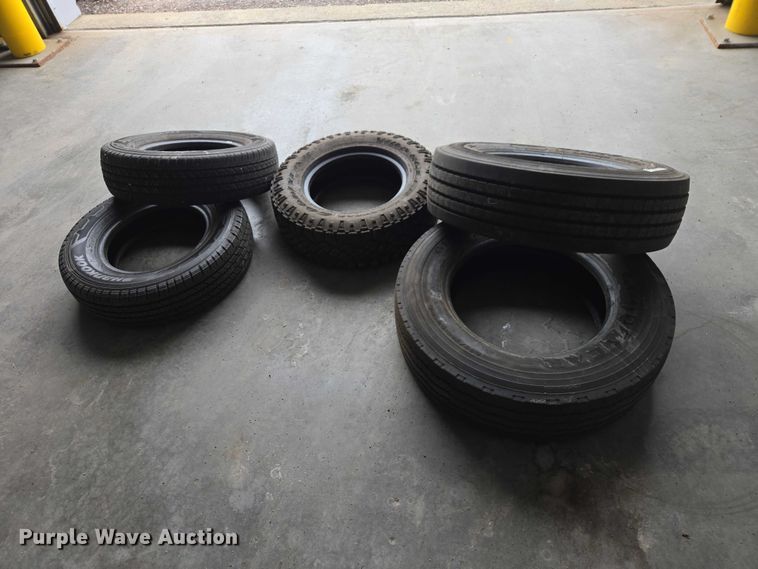 image for item ER1517 (5) tires