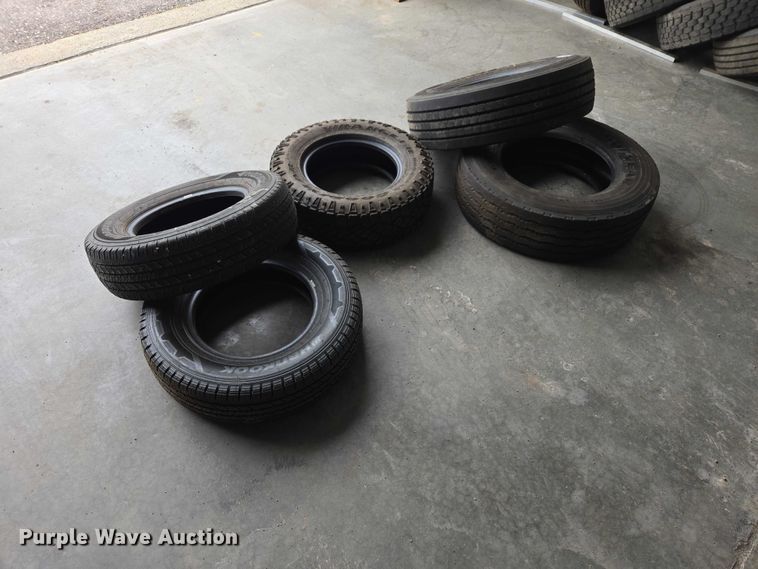 image for item ER1517 (5) tires