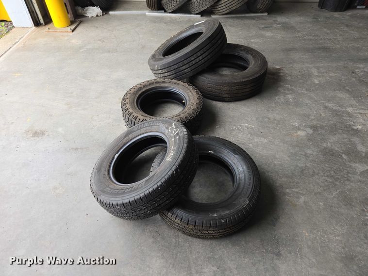 image for item ER1517 (5) tires